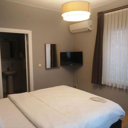 Armoni City Otel Kadikoey Istanbul Bagian luar foto